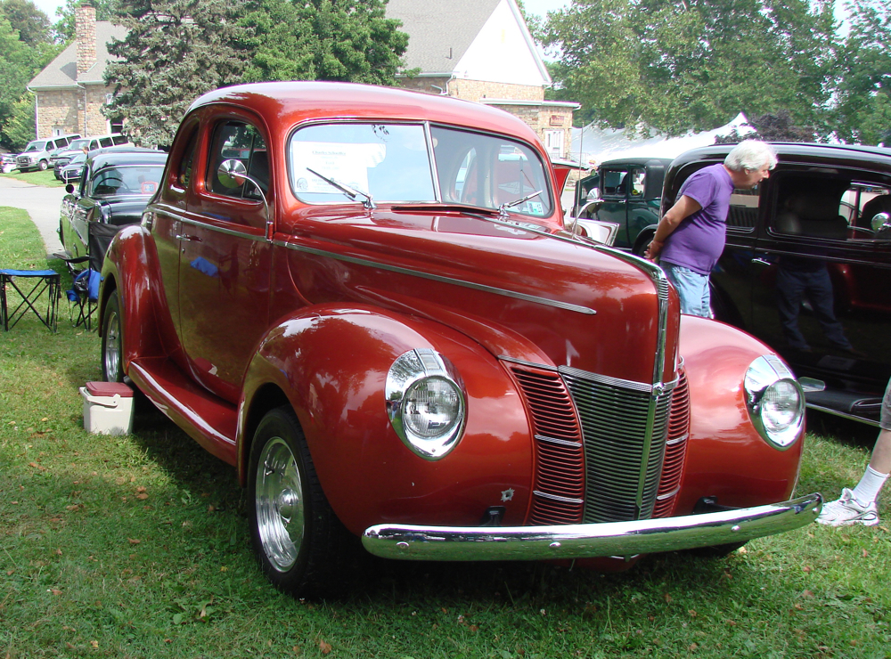 1940 Ford, Das Awkscht Fescht, Macungie, PA 2014 Collectible car show